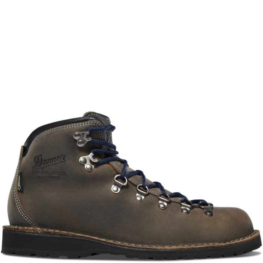 Danner Montaña Pass | Botas de cuero | Gunmetal | Estilo moderno | Para aventureros elegantes